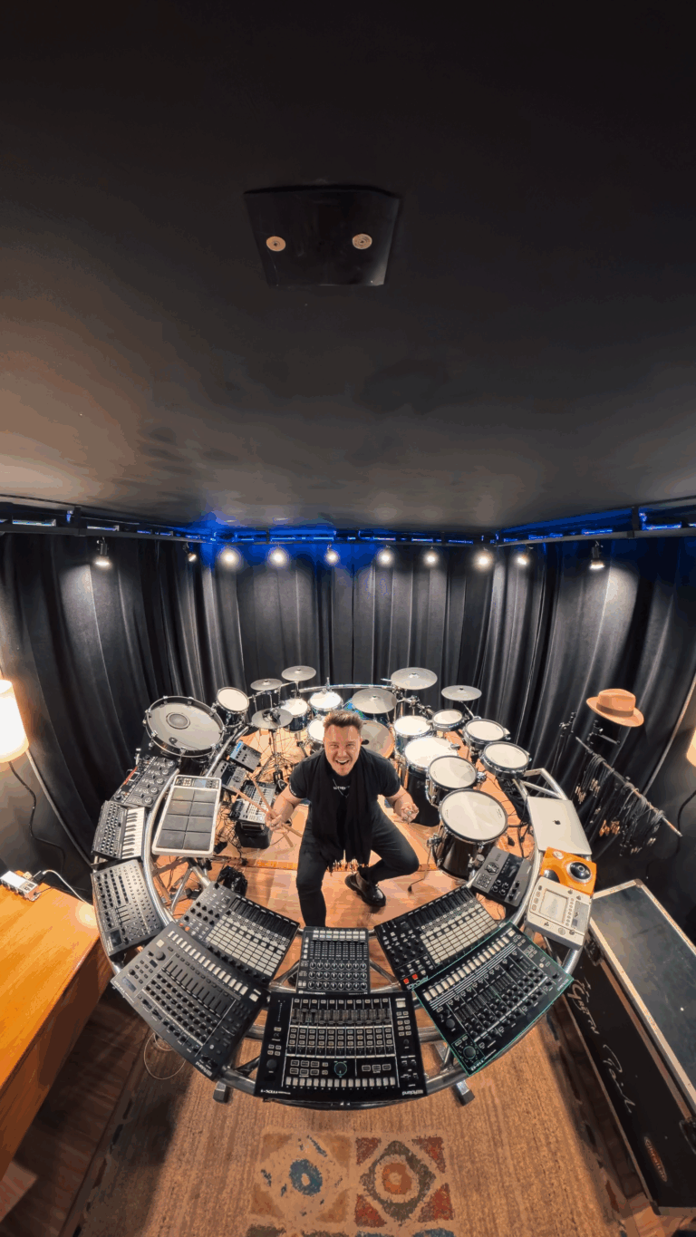 Bry Ortega em seu Studio