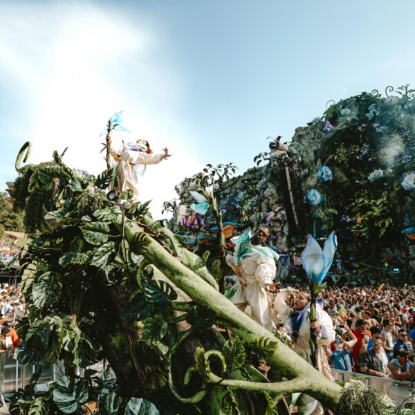 TOMORROWLAND