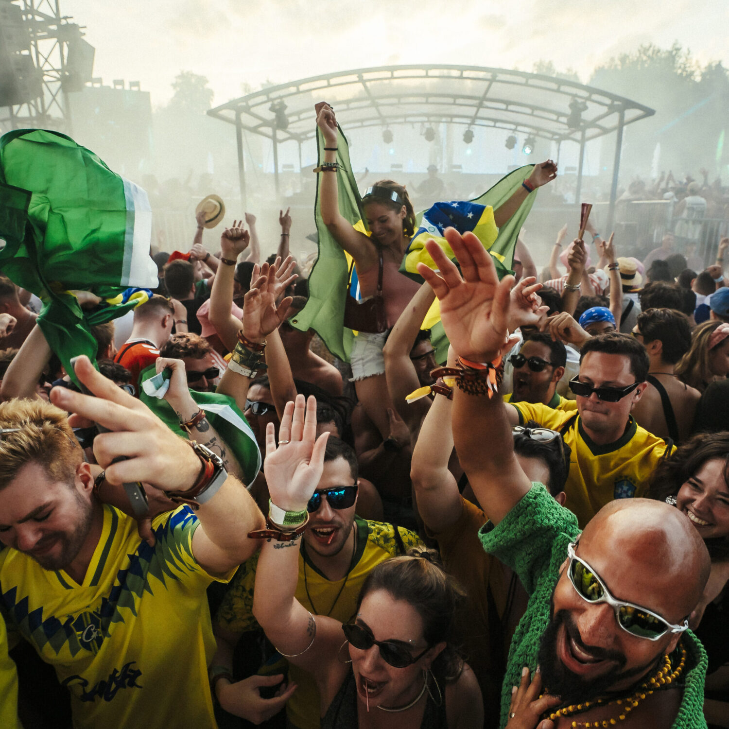 tomorrowland brasileiros